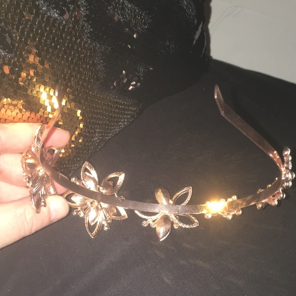 Rose gold tone sparkly headband NWOT Final Price!! - Picture 4 of 6
